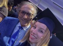 Ema Cepter na dodeli diploma sa ocem Filipom Cepterom