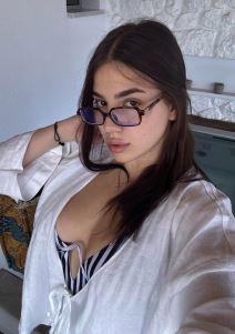 una-colic-na-plazi (4).png