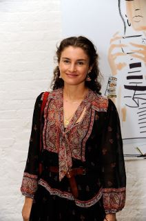 Kloi Male na izložbi