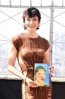 Alison Stoner na promociji svoje knjige