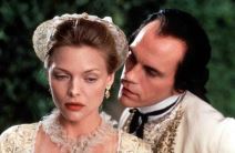 Džon Malkovič i Mišel Fajfer u filmu Opasne veze