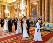 Donald-i-Melanija Tramp-sa-kraljevskom-porodicom (4).jpg