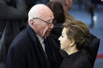 Rupert Merdok sa Elenom Žukovom