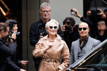 Meril Strip na reviji Dolče i Gabana obučena kao Miranda Pristli