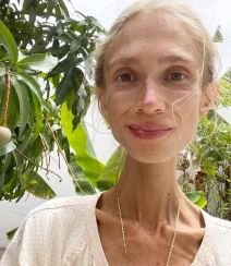 Karolina-Kšižak (1).png