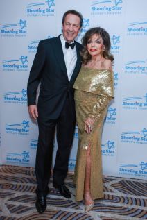 džoan-kolins (3).jpg