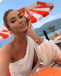 Ana Jovanović 3 .jpg