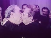 2026-03-26 14_13_36-OVAJ SOVJETSKI LIDER JE VOLEO DA LJUBI MUŠKARCE U USTA_ Kastro se izvukao, ali j.jpg