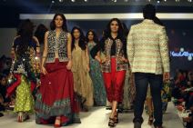 nedelja-mode-u-pakistanu.jpg