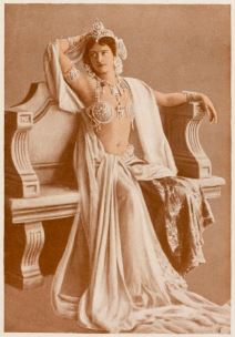 mata-hari.jpg