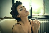 devojka-sa-cigarom.jpg