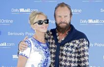 sting-sa-suprugom.jpg
