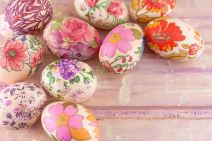 farbanje-jaja-dekupaz-tehnikom.jpg