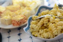 salata-sa-tunjevinom-i-testeninom.jpg