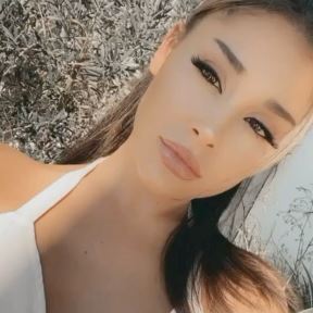 arijana-grande-2.jpg