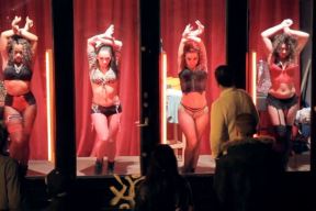 amsterdam-red-light-district.jpg