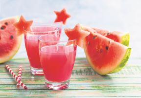 stockphotowatermelondrinkinglasseswithslicesofwatermeloninstarshape282280862.jpg