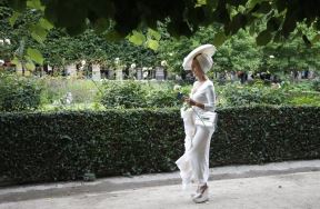 livia-stoianova-and-yassen-samouilov-haute-couture.jpg