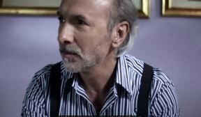 dinomerlin2.jpg