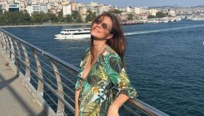 2025-06-07 12_42_16-Salma Hayek Pinault (@salmahayek) • Instagram photos and videos.png