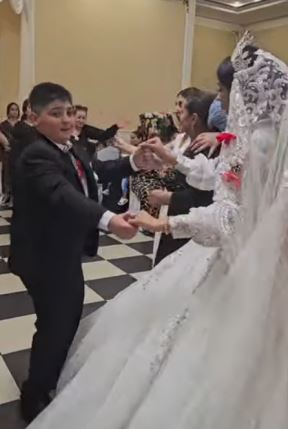 Prvi-ples-rade-i-mladoženje.png