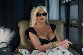 Jelena-Karleusa (5).JPG