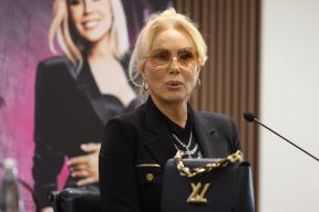 Lepa-Brena (2).JPG