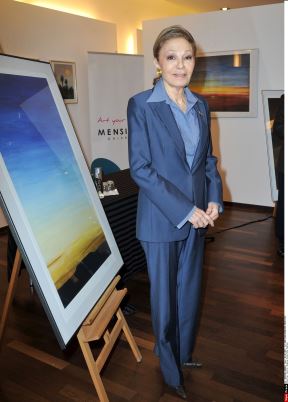 farah-pahlavi (7).jpg