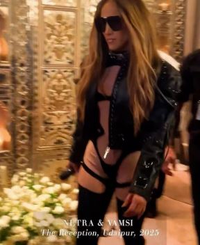 dzej-lo3 - Copy.png