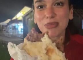 dua lipa.jpg