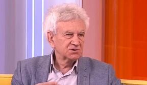 dr momčilo.jpg