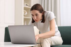 Sedenje Laptop