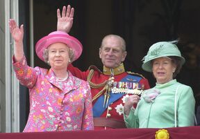 kraljica-elizabeta-i-princeza-margaret (3).jpg