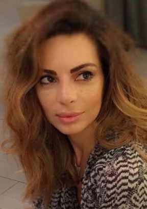 nikolina-pisek.jpg
