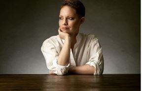 aniela-mekginis.jpg