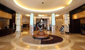 hotel-martinez.jpg