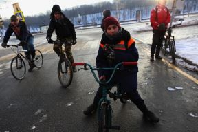parada-biciklista-u-moskvi.jpg