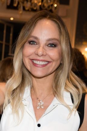 ornela-muti.jpg