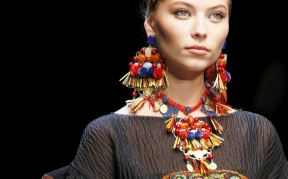 earrings.jpg