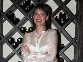 102.jpg