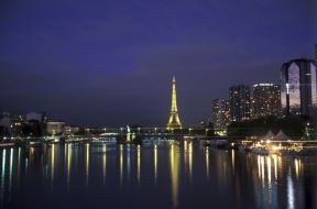 pariz.jpg