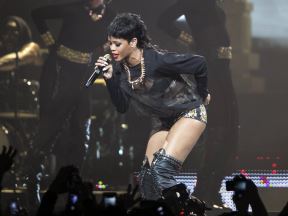 rihanna.jpg