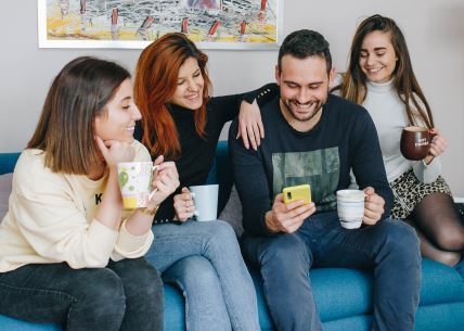 zasto-se-kafa-nalazi-na-soping-listi-svakog-mladog-coveka-1.jpg