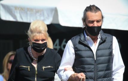 rosano-rubikoni-i-ivana-tramp.jpg
