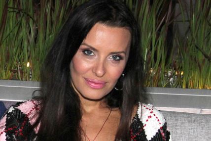 2686193-elena-ls.jpg