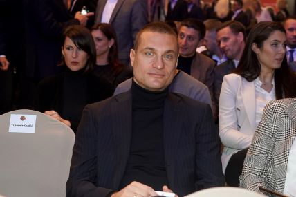 Ovako izgleda sin Nemanje Vidića