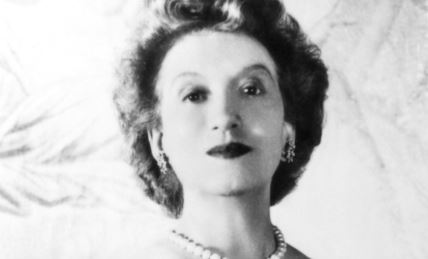 elizabetarden.jpg