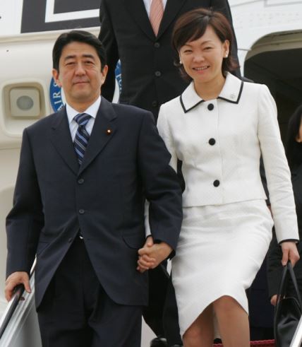 akie-abe.jpg