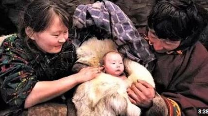 20250212-09-36-09pregnancy-and-giving-birth-in-arctic.-north-nomads-life--youtube.jpg