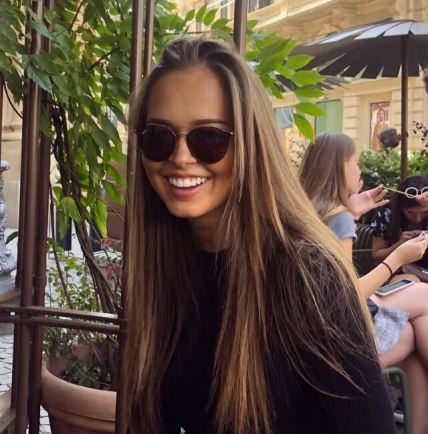 lana9.jpg
